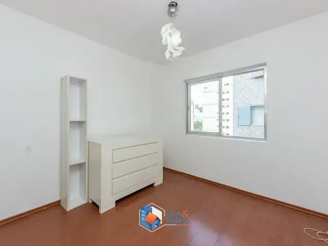 Apartamento com 760m² 2 quartos e 2 banheiros, à venda, no bairro Vila Uberabinha em São Paulo