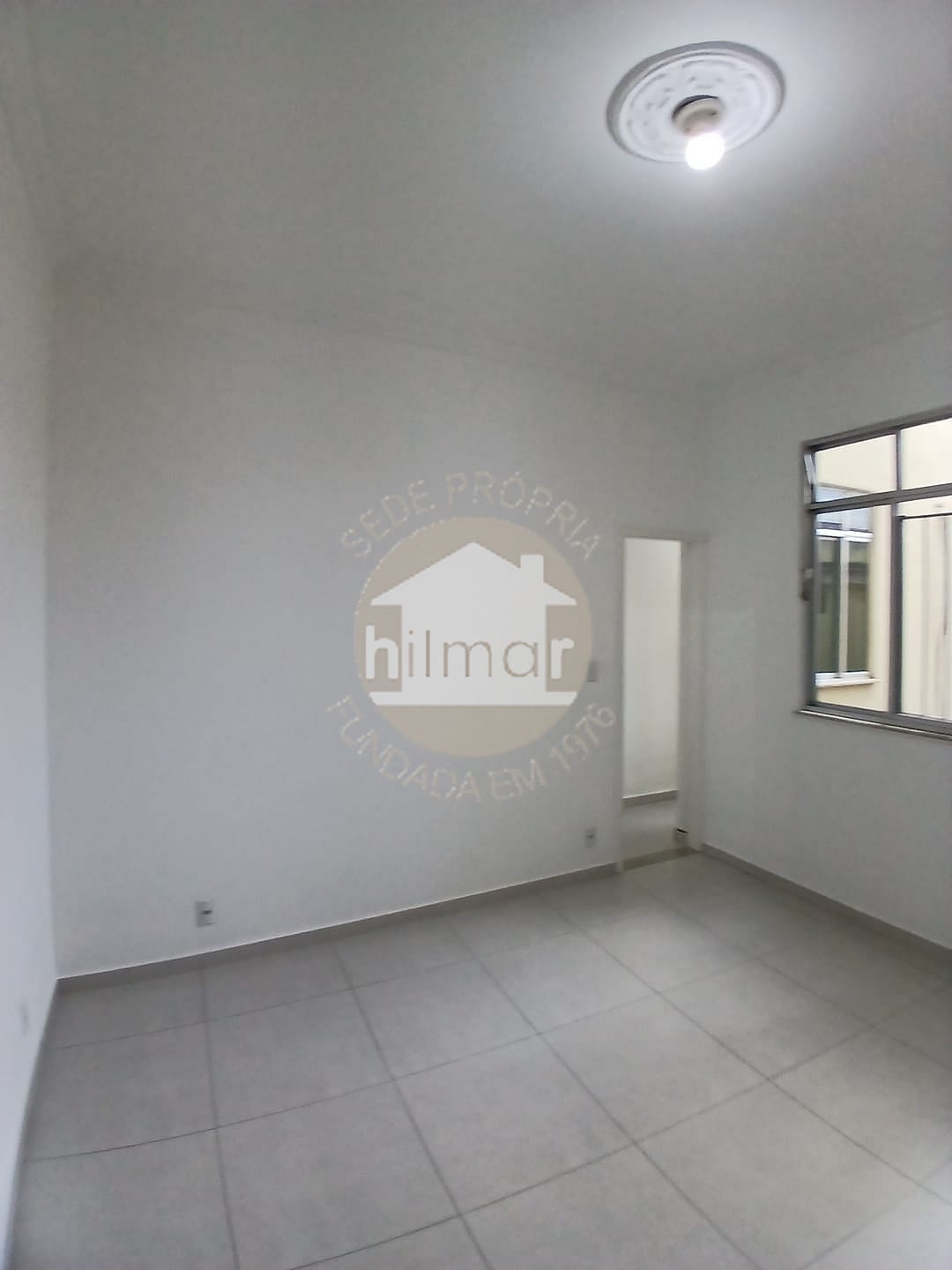 Apartamento para alugar com 2 quartos, 72m² - Foto 4