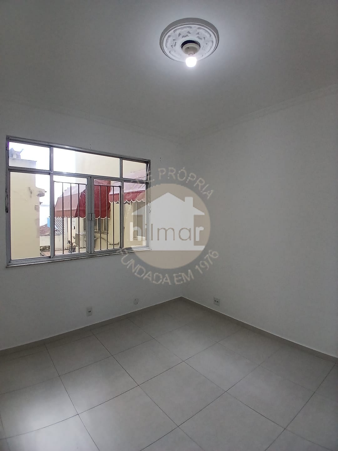 Apartamento para alugar com 2 quartos, 72m² - Foto 7