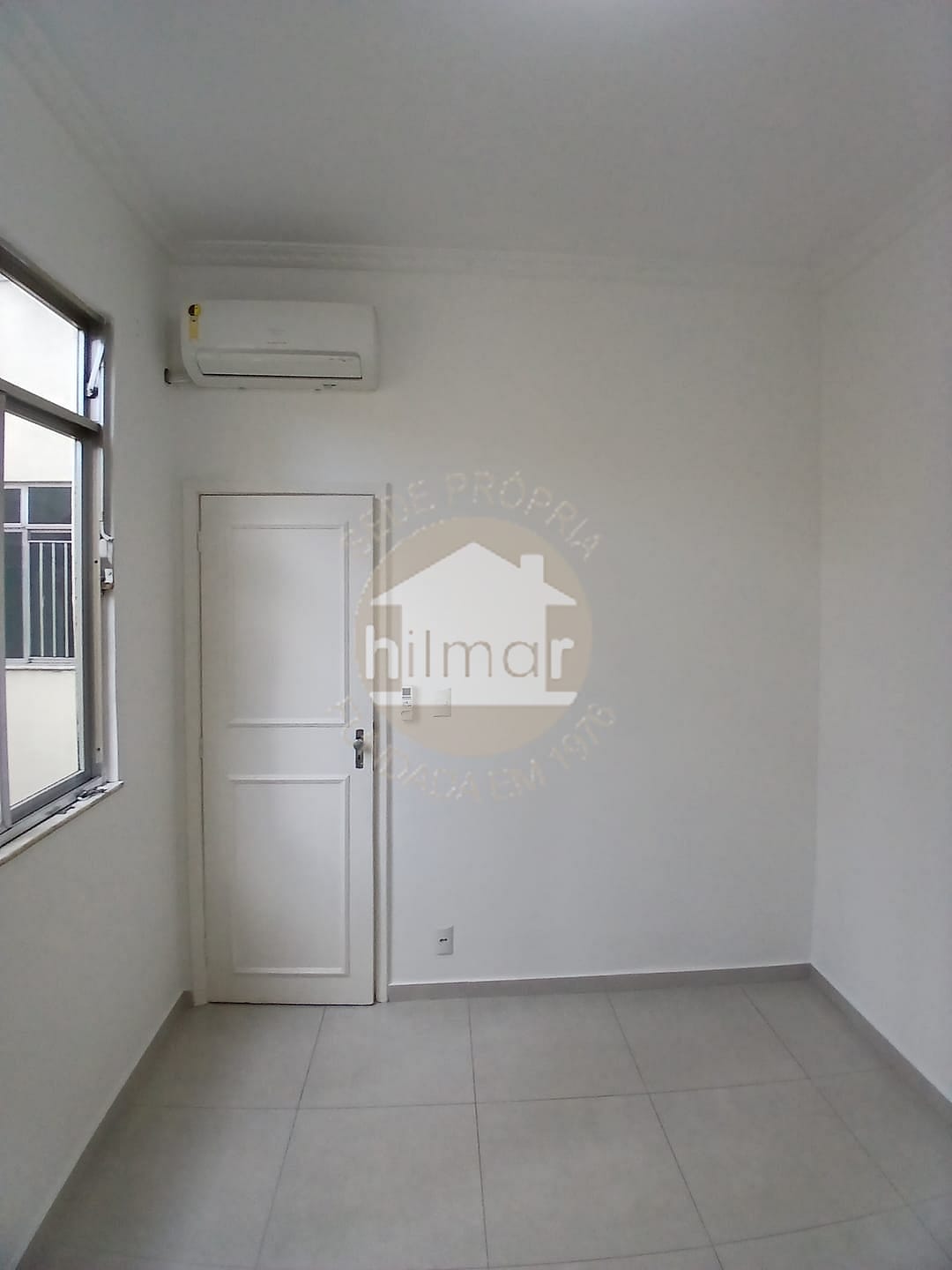 Apartamento para alugar com 2 quartos, 72m² - Foto 13