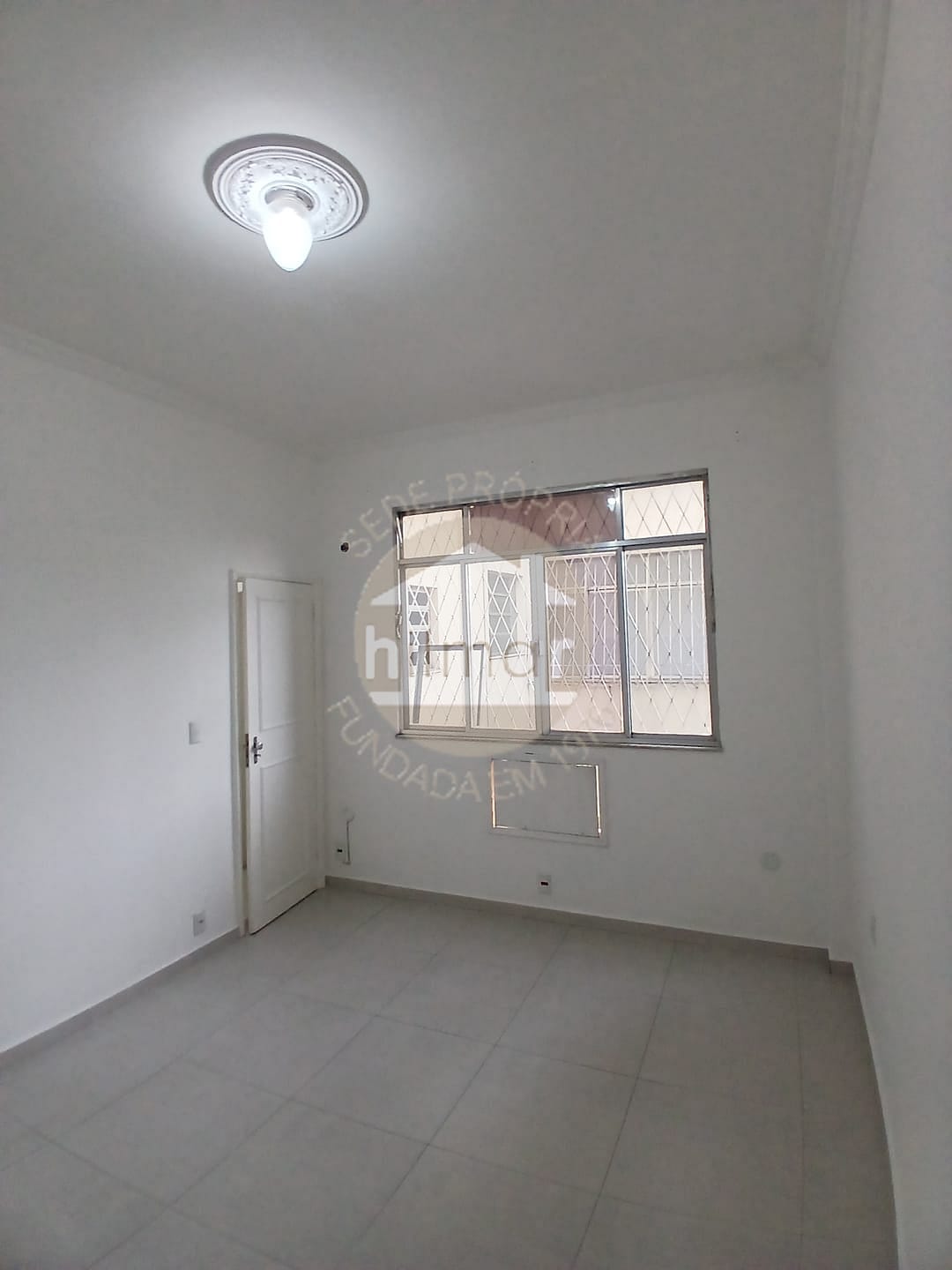 Apartamento para alugar com 2 quartos, 72m² - Foto 24