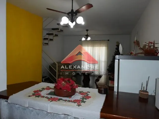 Apartamento com 185m² 3 quartos e 3 banheiros, à venda, no bairro Indaiá em Caraguatatuba