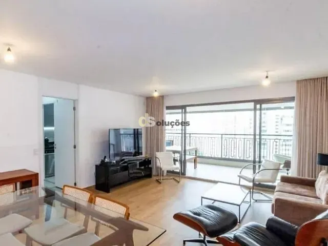 Apartamento 3 quartos e 5 banheiros, à venda, no bairro Moema em São Paulo