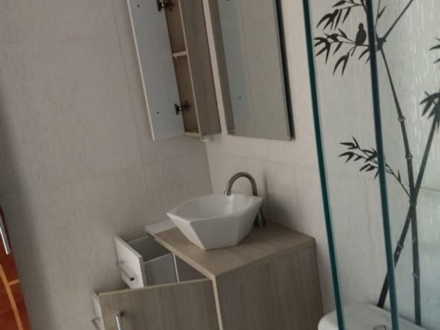 Apartamento com 47m² 2 quartos e 1 banheiro, à venda, no bairro Jardim Rosalina em Cotia
