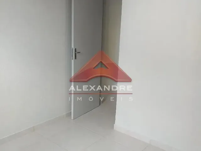 Apartamento com 83m² 2 quartos e 2 banheiros, para alugar, no bairro Vila Industrial em São José Dos Campos