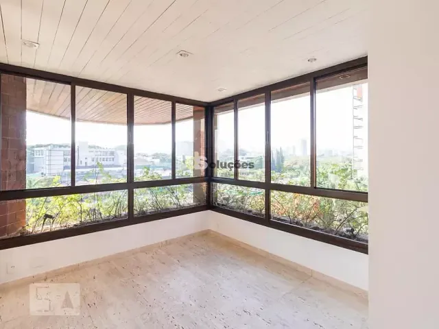 Apartamento 3 quartos e 4 banheiros, à venda ou para alugar, no bairro Moema em São Paulo