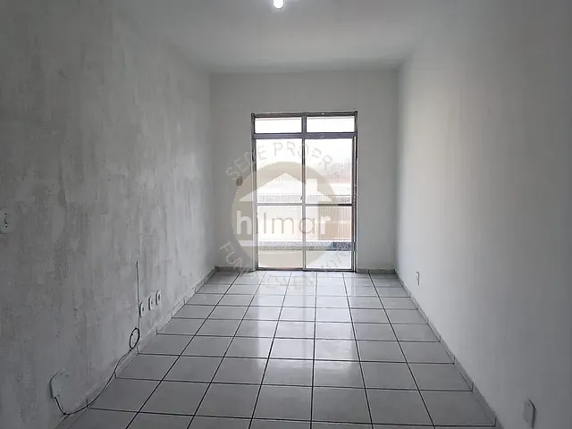 Apartamento com 71m² 2 quartos e 1 banheiro, para alugar, no bairro Vaz Lobo em Rio de Janeiro