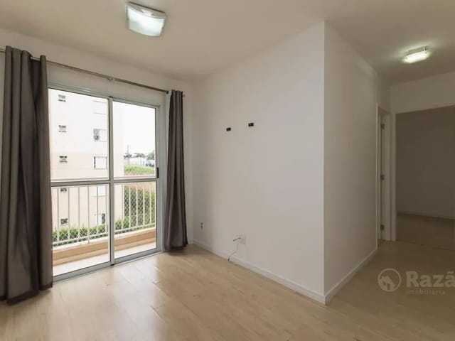 Apartamento 2 quartos e 2 banheiros, para alugar, no bairro Tingui em Curitiba