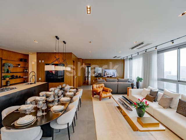 Apartamento com 135m² 2 quartos e 4 banheiros, à venda, no bairro Vila Nova Conceição em São Paulo