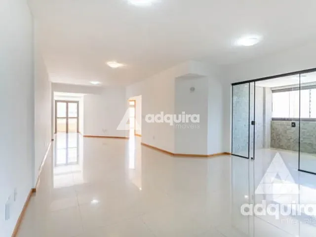 Apartamento com 207m² 3 quartos e 1 banheiro, para alugar, no bairro Centro em Ponta Grossa