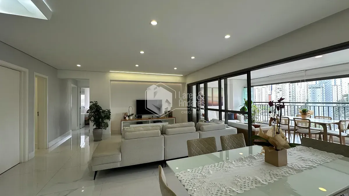 Apartamento, 3 quartos, 150 m² - Foto 1