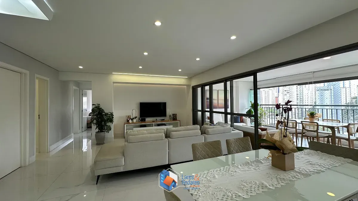 Apartamento, 3 quartos, 150 m² - Foto 1