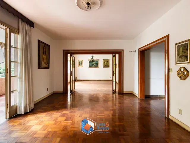 Apartamento com 300m² 4 quartos e 3 banheiros, à venda, no bairro Higienópolis em São Paulo