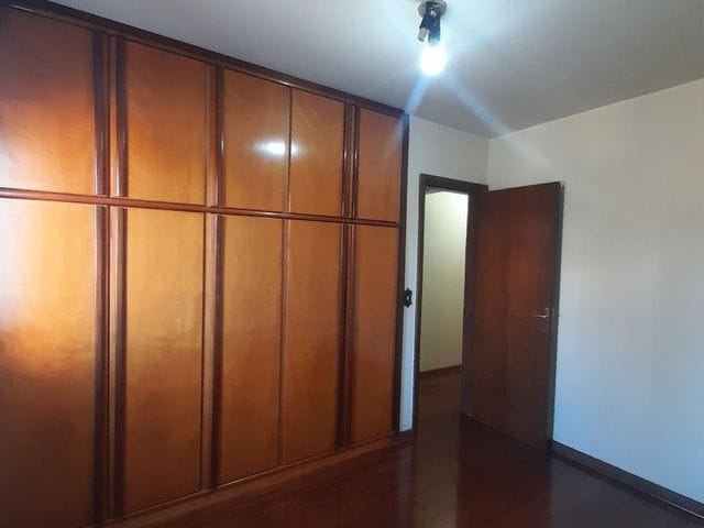 Apartamento com 122m² 3 quartos e 2 banheiros, à venda, no bairro Jardim América em Londrina