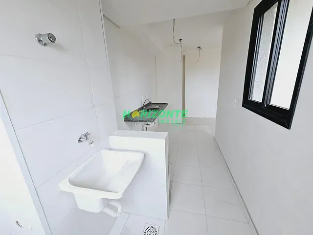 Apartamento com 65m² 2 quartos e 2 banheiros, à venda, no bairro Parque Industrial em São José dos Campos