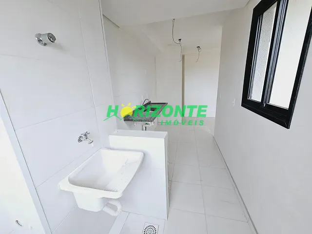 Apartamento com 65m² 2 quartos e 2 banheiros, à venda, no bairro Parque Industrial em São José dos Campos
