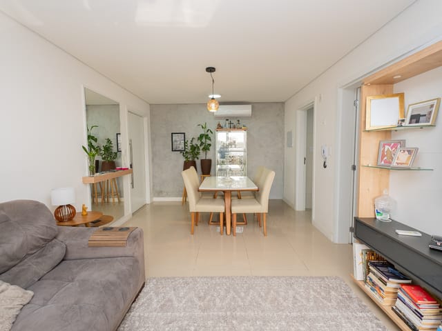 Apartamento 3 quartos e 2 banheiros, à venda, no bairro Centro em Pelotas