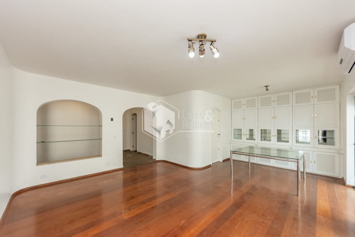 Apartamento, 3 quartos, 135 m² - Foto 2