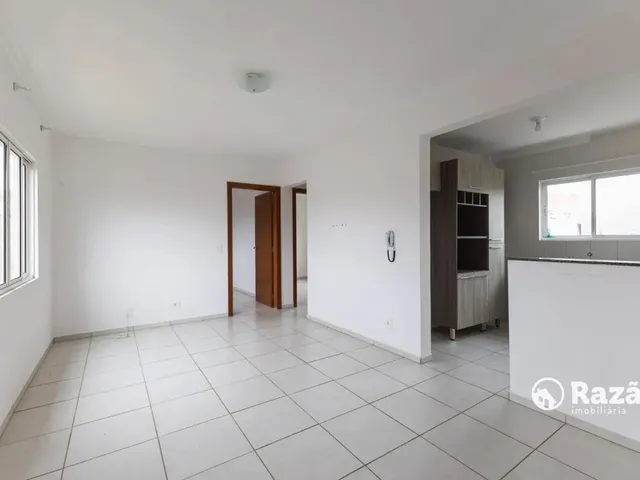 Apartamento 2 quartos e 1 banheiro, para alugar, no bairro Guaraituba em Colombo