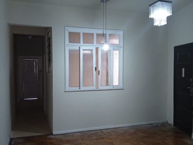 Foto do Apartamento - VILA DA PENHA - ÓTIMO APARTAMENTO DE 2 QUARTOS, SALA, COZINHA E PROXIMO AO COMÉRCIO | Hilmar