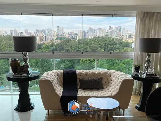 Apartamento com 234m² 4 quartos e 6 banheiros, à venda, no bairro Aclimação em São Paulo