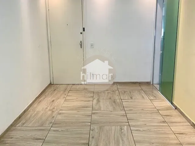 Apartamento 1 quarto e 1 banheiro, à venda, no bairro Irajá em Rio de Janeiro