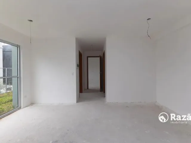 Apartamento 2 quartos e 1 banheiro, para alugar, no bairro Atuba em Curitiba