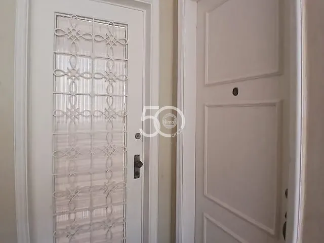 Apartamento com 60m² 2 quartos e 1 banheiro, para alugar, no bairro Vila Kosmos em Rio de Janeiro