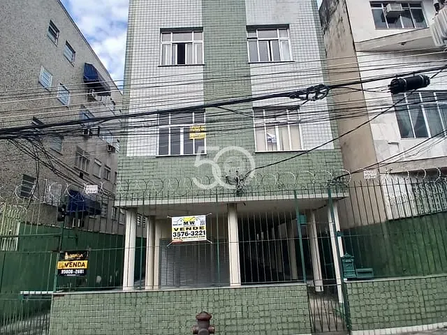 Apartamento com 60m² 2 quartos e 1 banheiro, para alugar, no bairro Vila Kosmos em Rio de Janeiro
