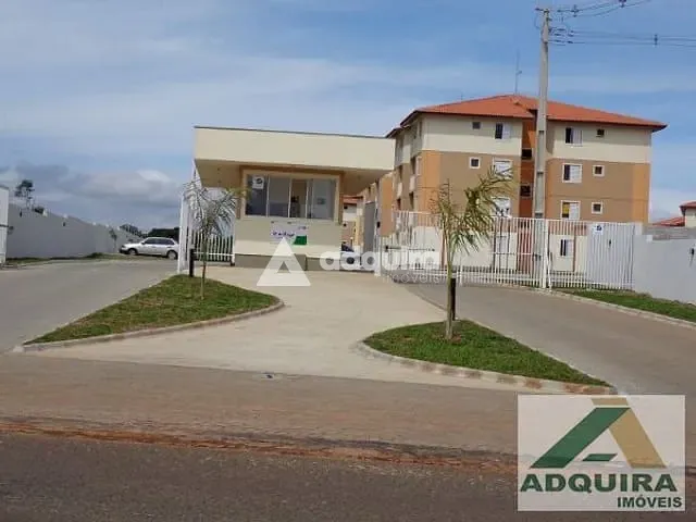 Apartamento com 61m² 2 quartos e 1 banheiro, à venda, no bairro Uvaranas em Ponta Grossa