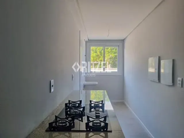 Apartamento 2 quartos e 2 banheiros, para alugar, no bairro Pinheiro em São Leopoldo