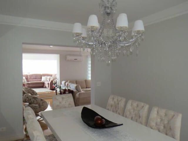 Foto do Apartamento - Apartamento com 3 dormitórios à venda, 248 m² por R$ 2.600.000,00 - Aclimação - São Paulo/SP | Vieira Imóveis