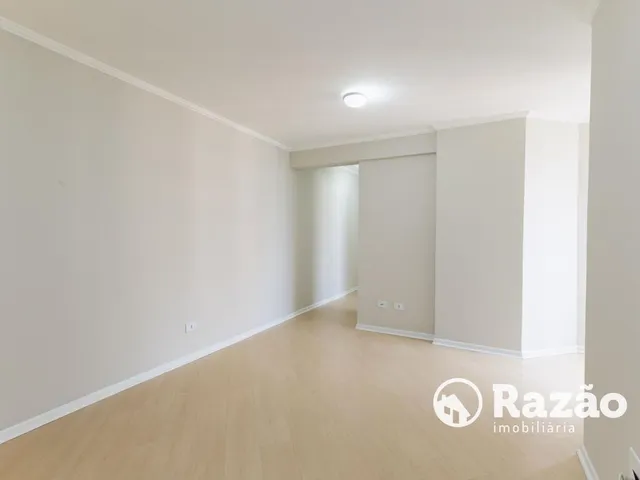 Apartamento 1 quarto e 1 banheiro, para alugar, no bairro Bacacheri em Curitiba