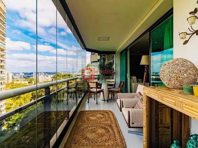 Apartamento com 500m² 4 quartos e 5 banheiros, à venda, no bairro Santo Amaro em São Paulo