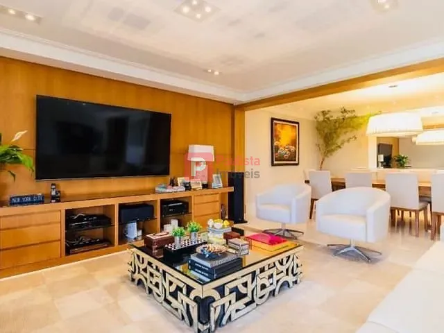 Apartamento com 500m² 4 quartos e 5 banheiros, à venda, no bairro Santo Amaro em São Paulo
