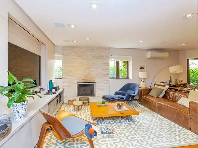 Apartamento com 218m² 3 quartos e 4 banheiros, à venda, no bairro Itaim Bibi em São Paulo