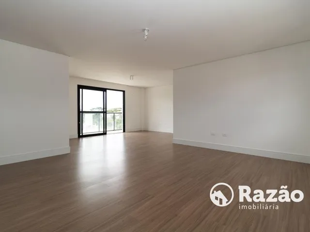 Apartamento 3 quartos e 4 banheiros, para alugar, no bairro Guabirotuba em Curitiba