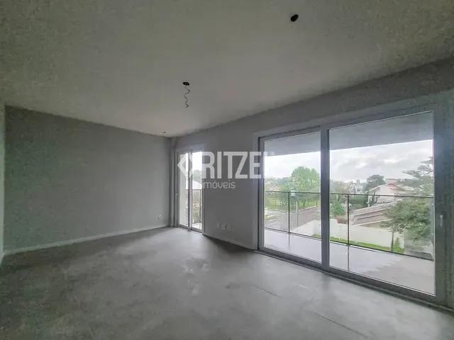 Apartamento 3 quartos e 3 banheiros, para alugar, no bairro Pinheiro em São Leopoldo