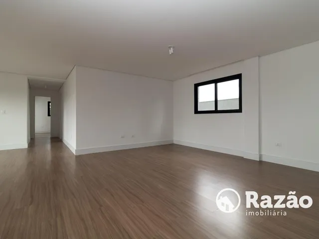 Apartamento 3 quartos e 4 banheiros, para alugar, no bairro Guabirotuba em Curitiba