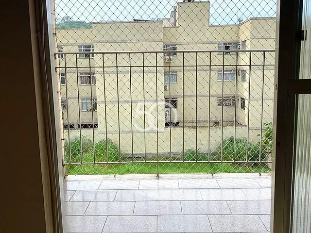 Apartamento 2 quartos e 2 banheiros, à venda, no bairro Irajá em Rio de Janeiro