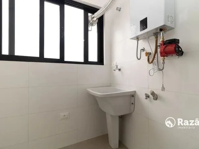 Apartamento 4 quartos e 4 banheiros, para alugar, no bairro Guabirotuba em Curitiba