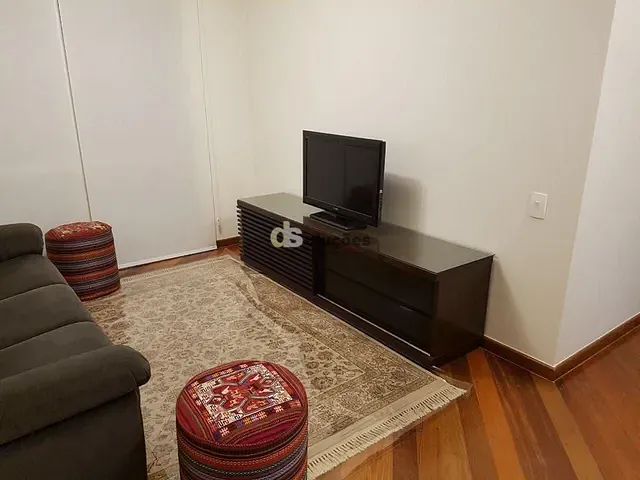 Apartamento 2 quartos e 2 banheiros, para alugar, no bairro Cerqueira César em São Paulo