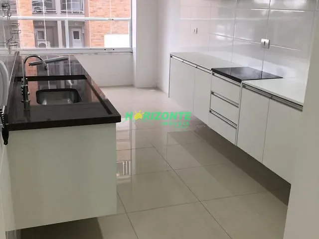 Apartamento com 79m² 2 quartos e 2 banheiros, para alugar, no bairro Condomínio Royal Park em São José dos Campos