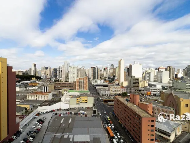 Apartamento 1 quarto e 1 banheiro, para alugar, no bairro Centro em Curitiba