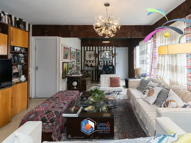 Apartamento com 132m² 3 quartos e 3 banheiros, à venda, no bairro Moema em São Paulo