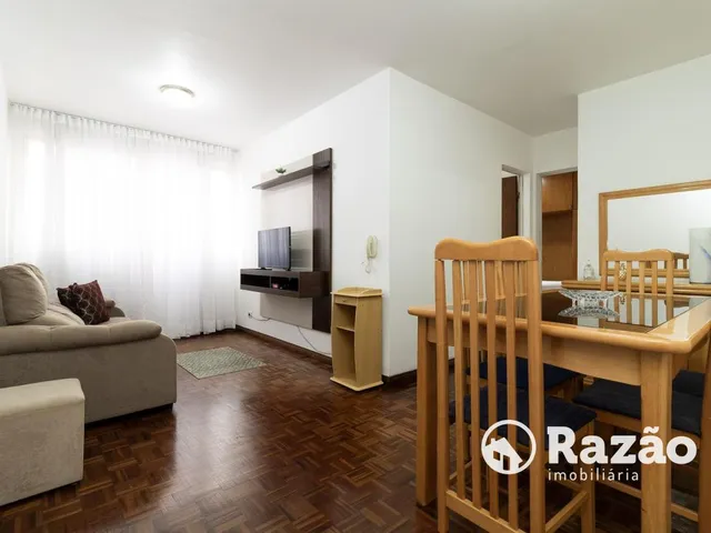 Apartamento 2 quartos e 1 banheiro, para alugar, no bairro Cristo Rei em Curitiba