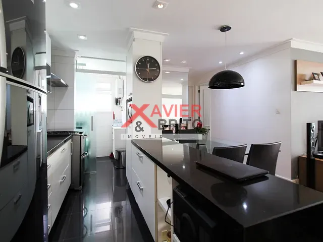 Apartamento 2 quartos e 2 banheiros, à venda, no bairro Vila Nova Conceição em São Paulo