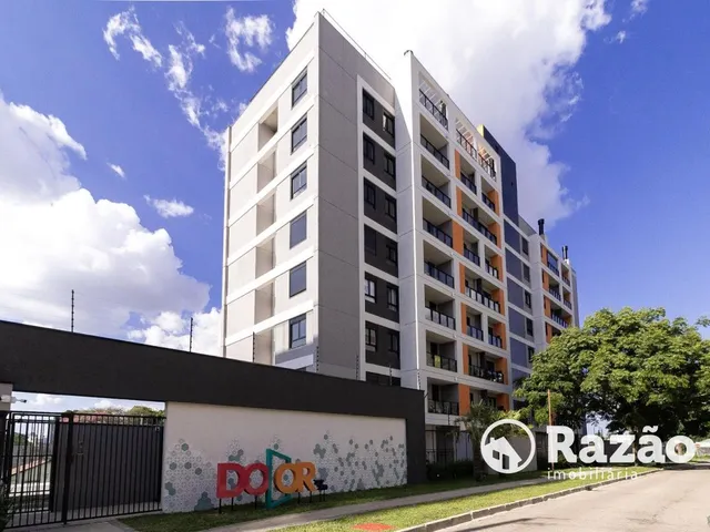 Apartamento 2 quartos e 3 banheiros, para alugar, no bairro Portão em Curitiba