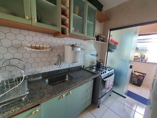 Apartamento 3 quartos e 1 banheiro, à venda, no bairro Parque São Domingos em Pindamonhangaba