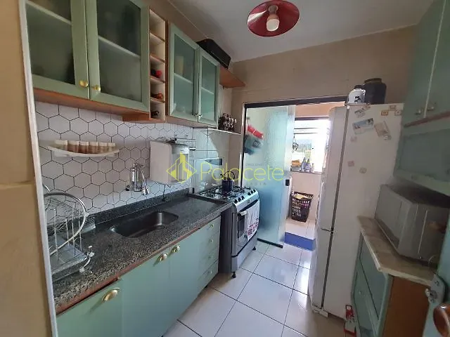Apartamento 3 quartos e 1 banheiro, à venda, no bairro Parque São Domingos em Pindamonhangaba